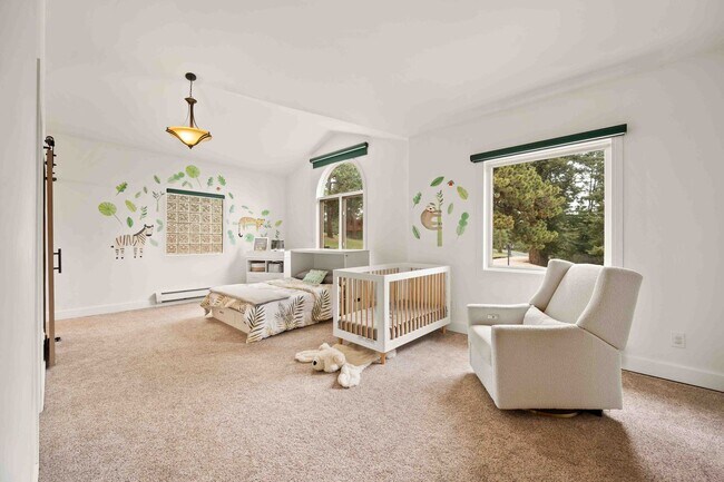 Building Photo - Exquisite Lookout Mountain Estate – Where ...