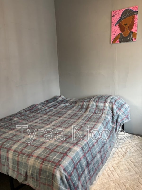 Building Photo - 7526 Wykes St