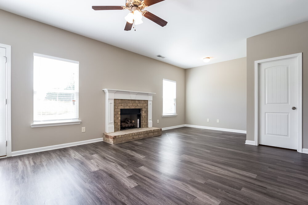 Building Photo - 326 Crescent Woode Dr