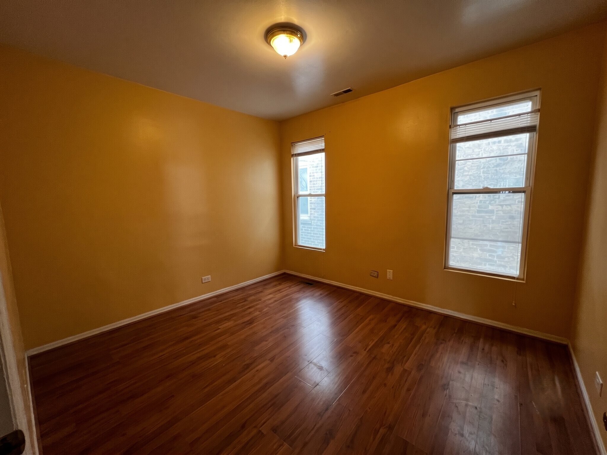 Building Photo - 148 W 66th St