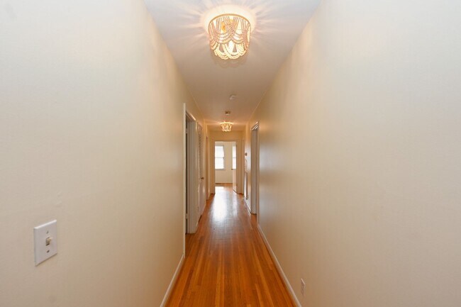 Building Photo - **WELL-LOVED AND WELL-MAINTAINED ONE-LEVEL CRIEVE HALL AREA HOME READY FOR YOU TO CALL HOME**