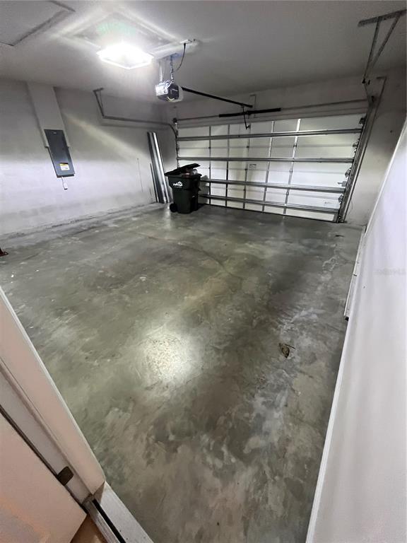 Building Photo - 2215 Yankee Terrace