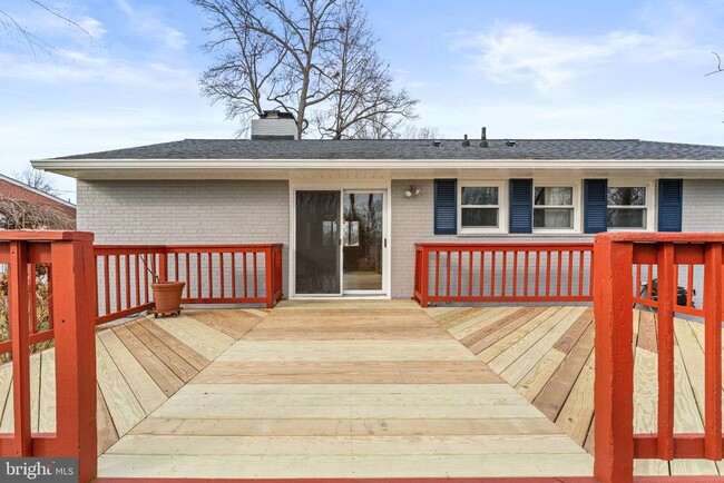 Building Photo - 7507 Murillo St