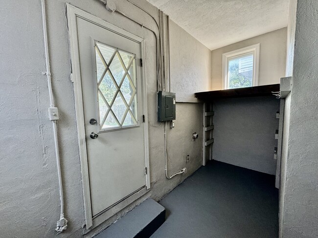 Building Photo - 4309 Edmund St