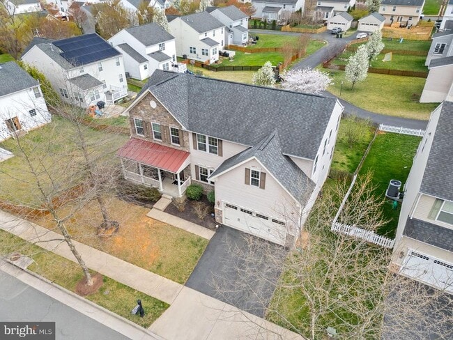 Building Photo - 9 Eisentown Drive