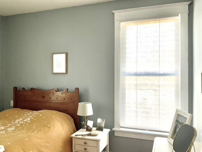 Bedroom 2 - 205 Wyoming Ave