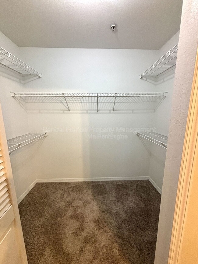 Building Photo - 1711 Shadow View Cir