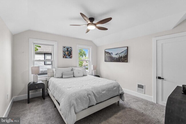 Building Photo - 4 E Haddon Ave