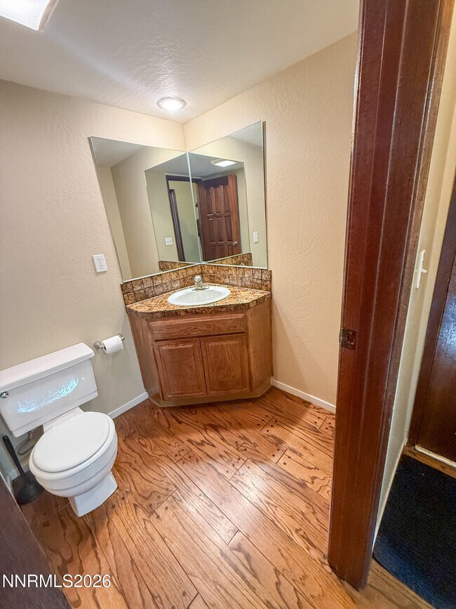 Building Photo - 4011 Bluegrass Ct