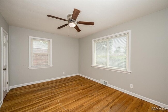 Building Photo - 1225 Newark Dr