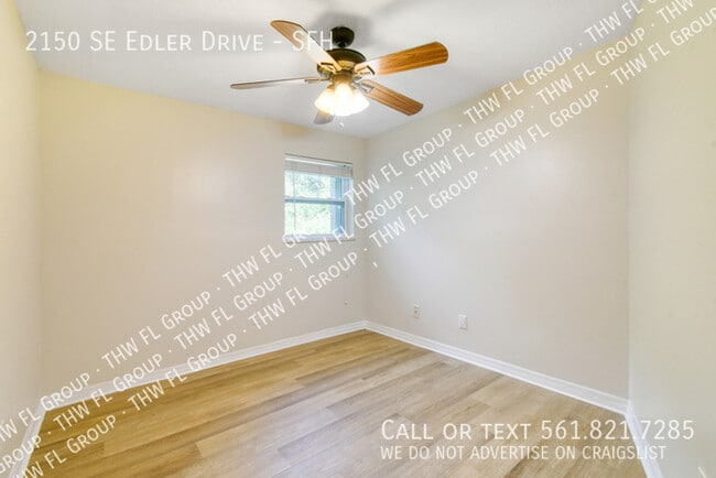 Building Photo - 2150 SE Edler Dr