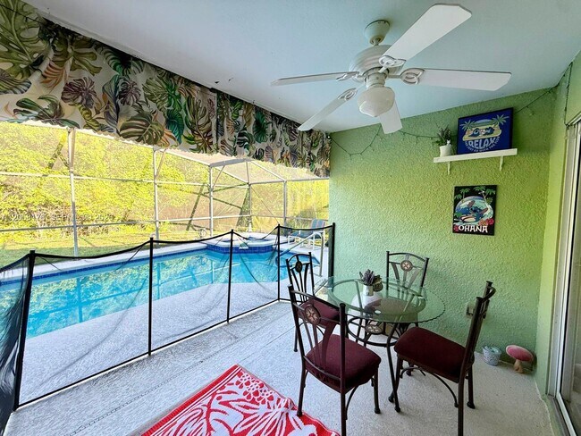 Building Photo - 803 Sandy Ridge Dr