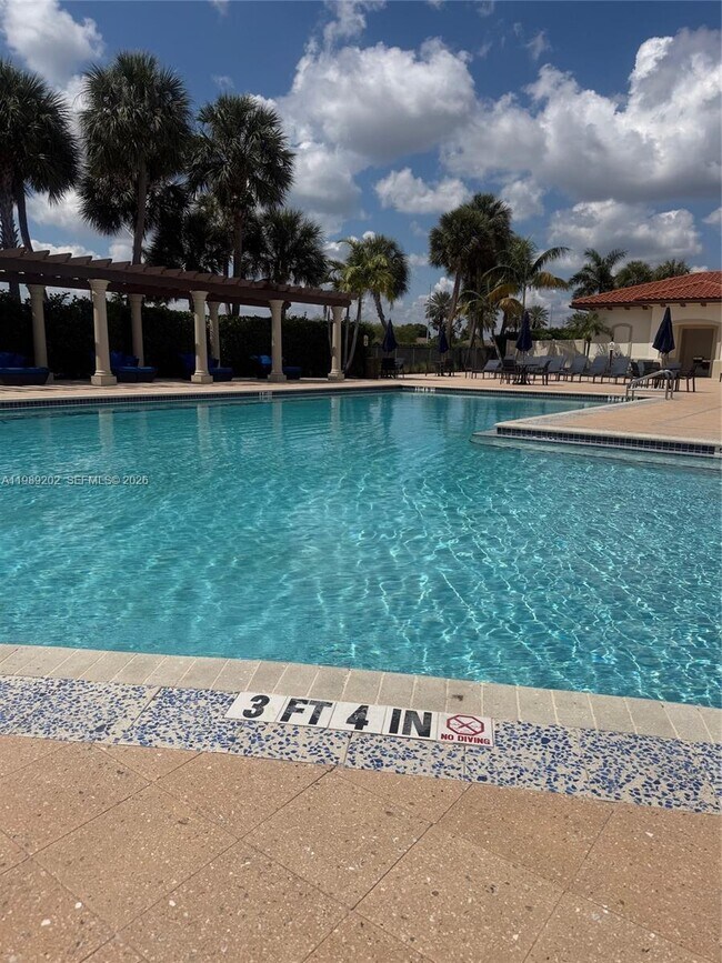 Building Photo - 11524 SW 16th St