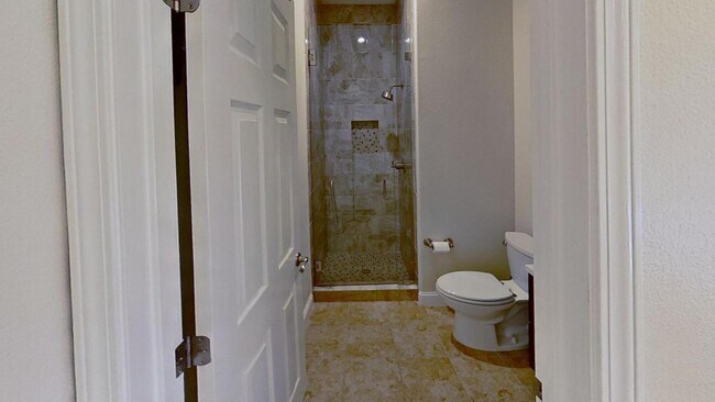 Building Photo - 1042 Chalcedony Terrace