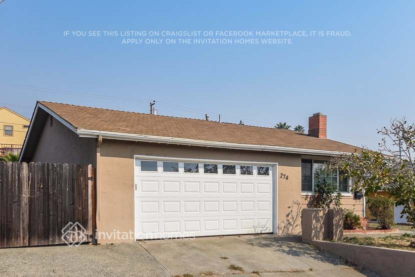 Building Photo - 274 Redwing St