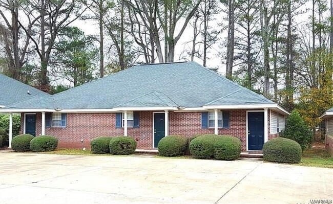 Building Photo - 5236 Main St