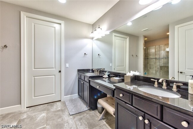 Building Photo - 8764 Bellano Ct