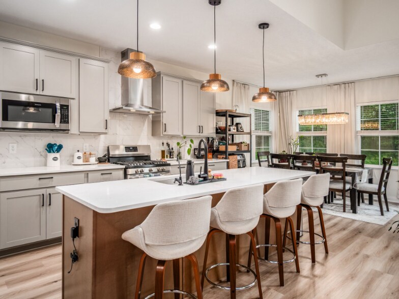 Building Photo - 6863 Turnstone Lp