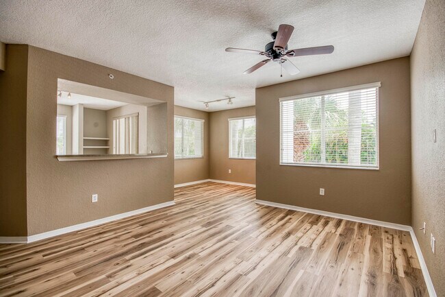 Building Photo - 11010 Legacy Dr