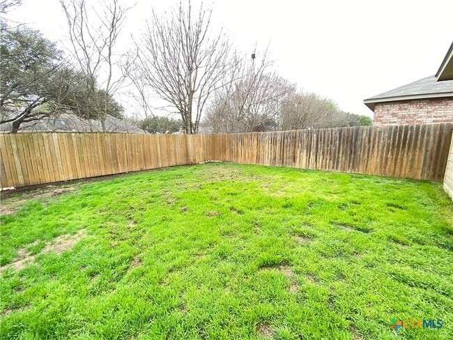 Building Photo - 1203 FM306