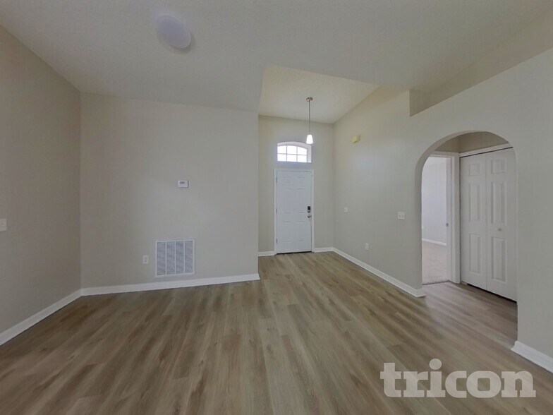 Building Photo - 2718 Port Ct