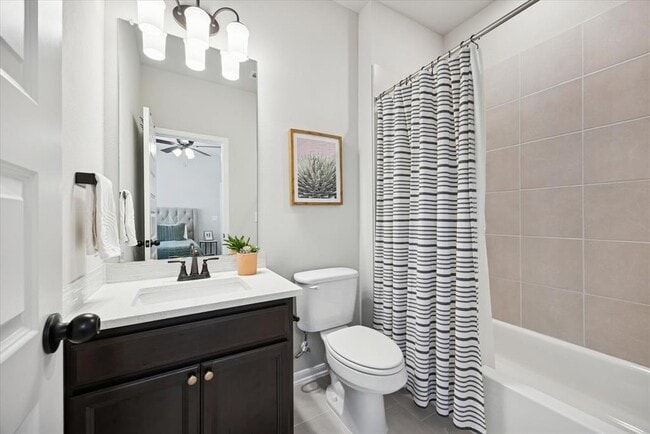 Building Photo - 476 Anfield Cir