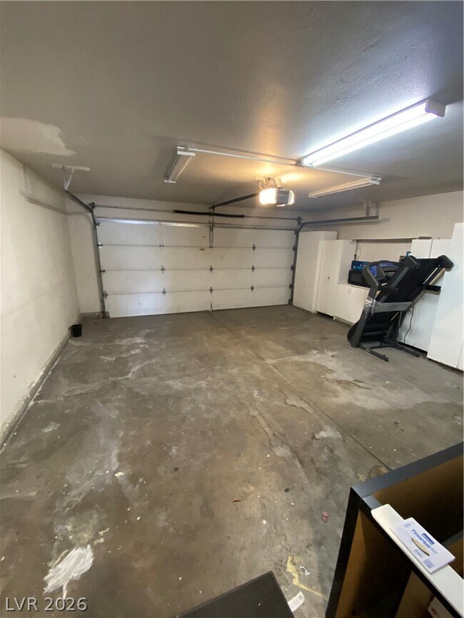 Building Photo - 2371 Crowley Way