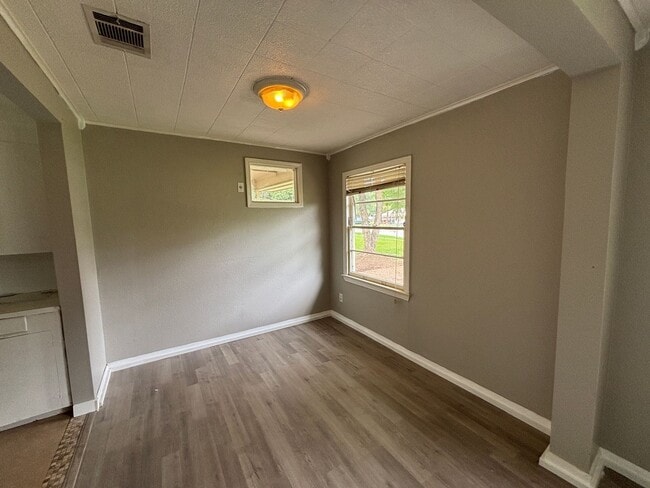 Building Photo - North Bossier
