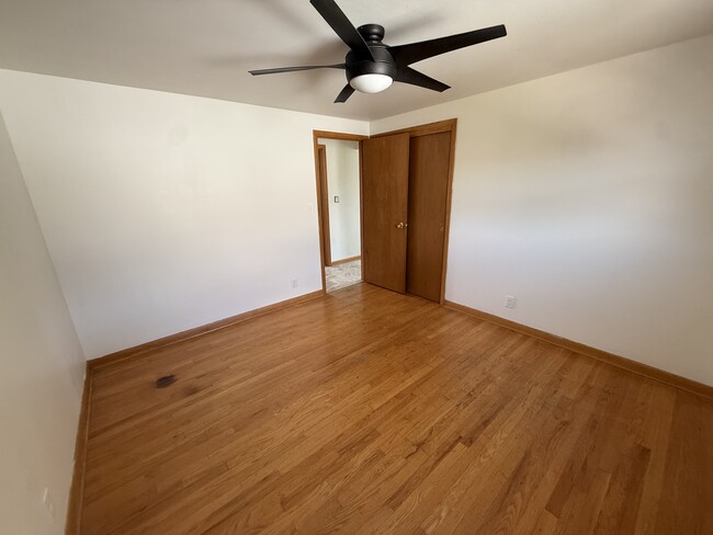 Building Photo - 3720 S 88th St