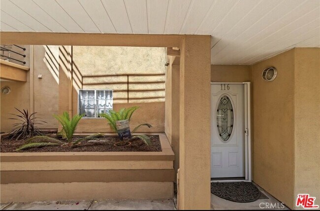 Building Photo - 16291 Countess Dr