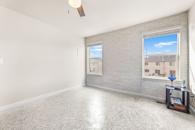 Building Photo - Limited Time Offer! Get $100 OFF Your Firs...