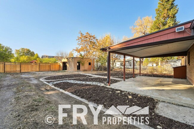 Building Photo - Sunny 3bed/1bath Arvada Home