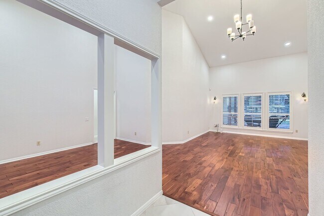 Building Photo - 6428 Old Harbor Ln
