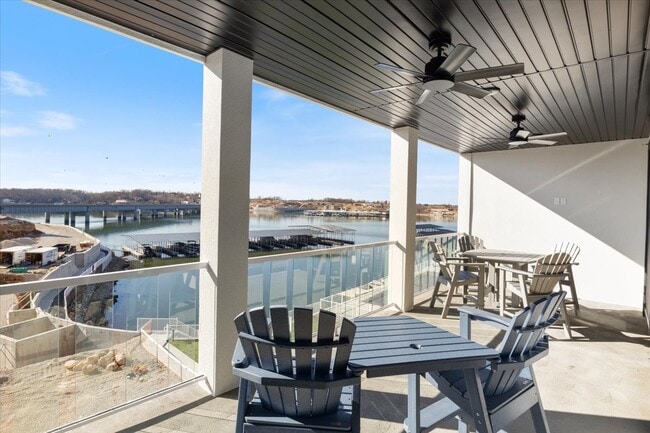 Building Photo - 4877 Osage Beach Pkwy