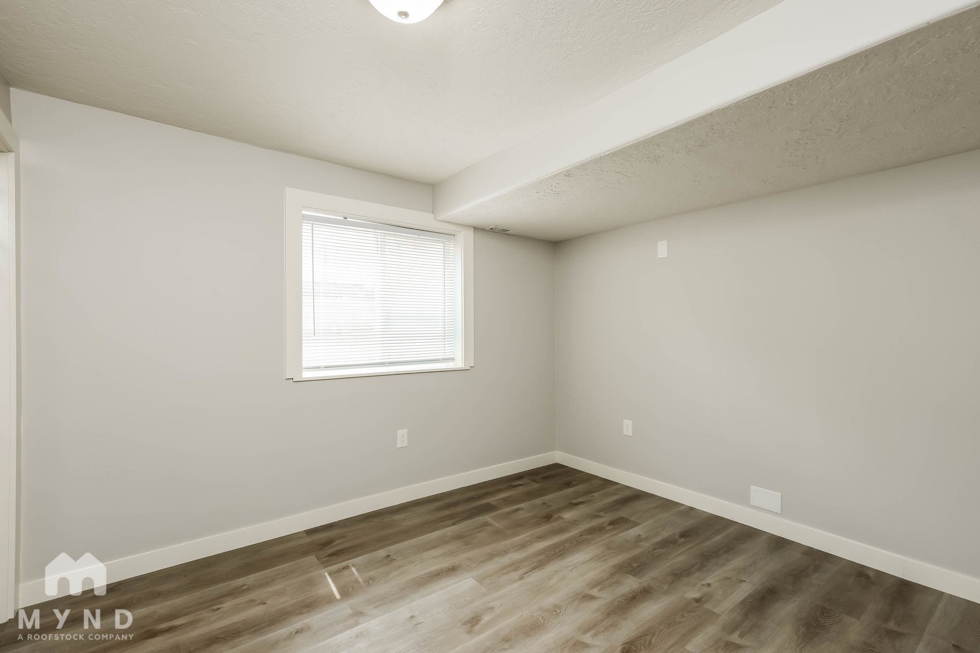 Building Photo - 1652 N 2275 W