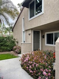 Building Photo - 184 Stanford Ct