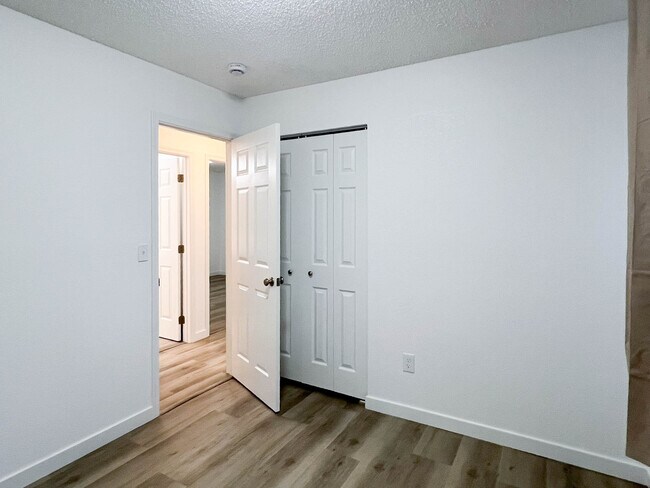 Building Photo - 7830 Kiana Cir