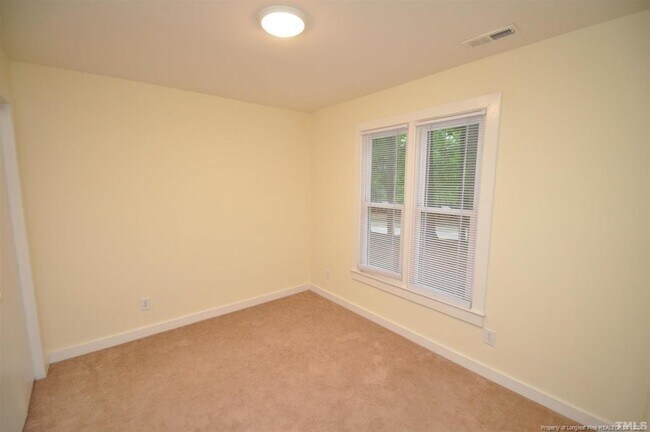Building Photo - 100 Carmichael Ct