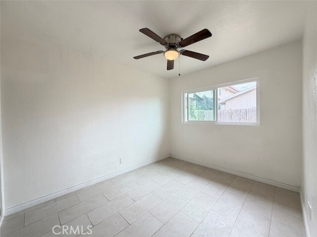 Building Photo - 3820 W Valencia Dr