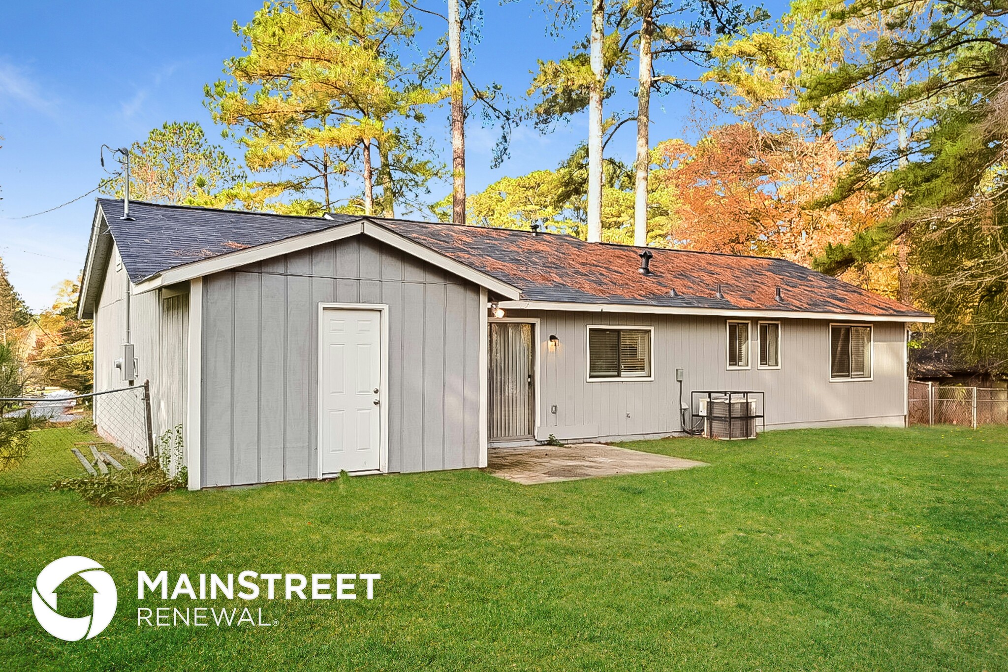 Building Photo - 8974 Homewood Dr