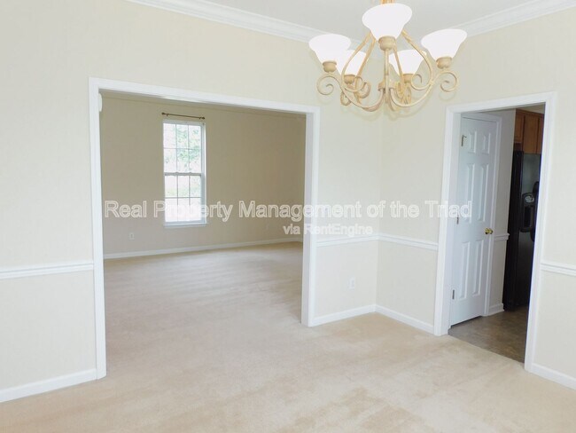 Building Photo - 4706 Ridge Fall Rd