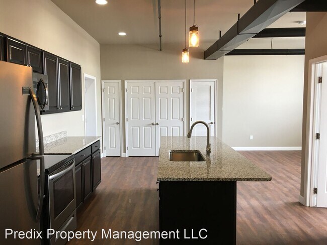 Building Photo - 20 Sigsbee Ave