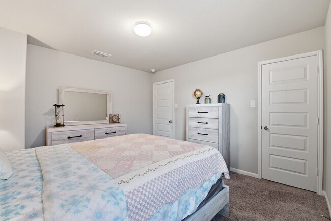 Building Photo - 1026 Bayou Meadow Dr