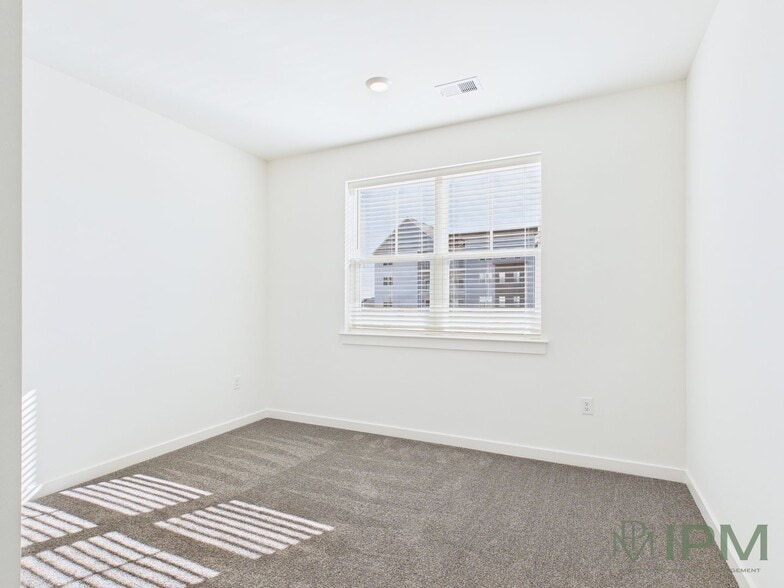 Building Photo - 15 North Apartments