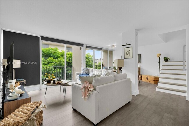 Building Photo - 830 NW 87th Ave