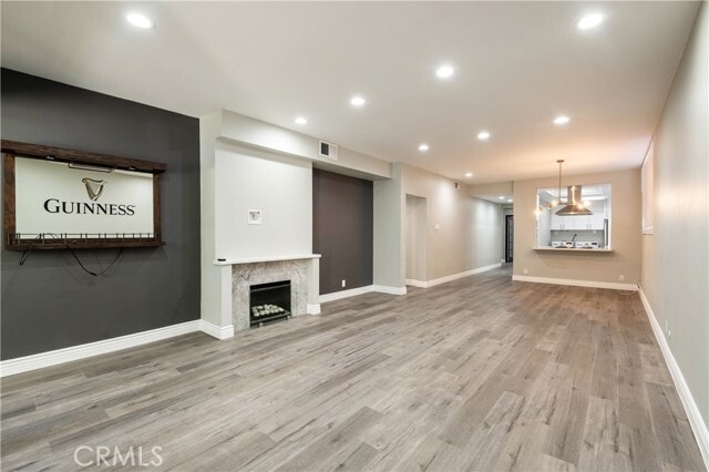 Building Photo - 1305 N Columbus Ave