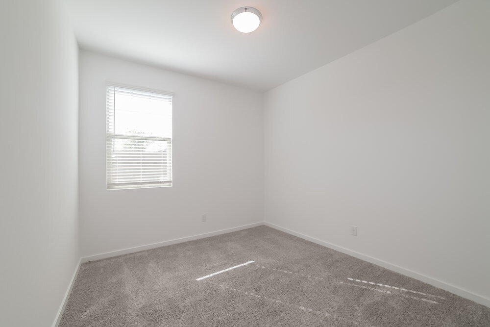 Building Photo - 11050 W Marguerite Ave
