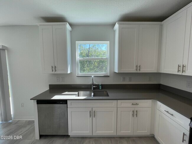 Building Photo - 1098 Pacific Dunes Ct