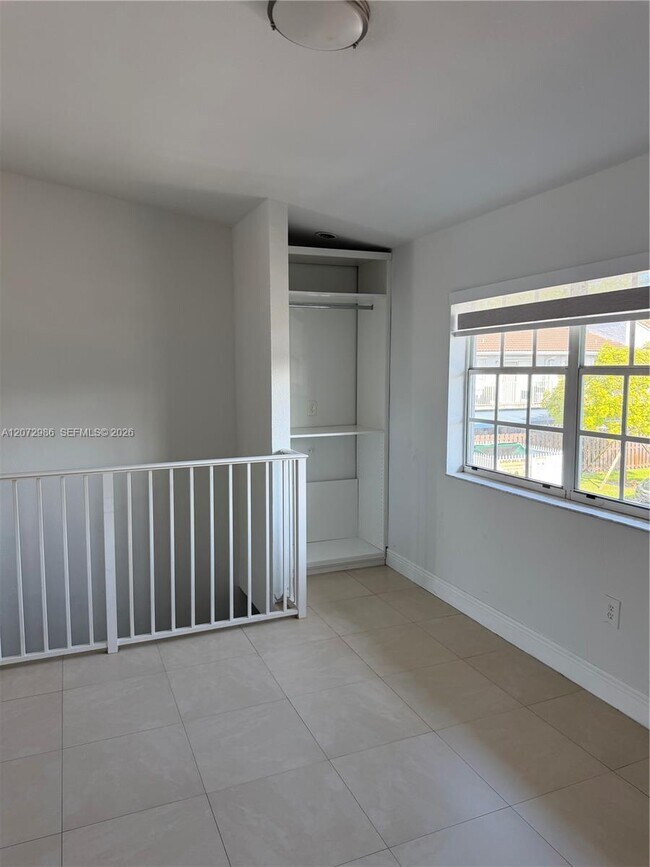 Building Photo - 7040 NW 173rd Dr