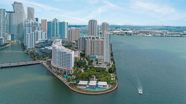 Primary Photo - 770 Claughton Island Dr